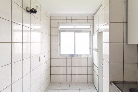 Apartamento para alugar com 41m², 2 quartos e 1 vaga Apartamento para alugar com 41m², 2 quartos e 1 vagaCozinha e área de serviço