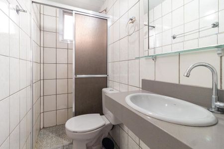 Apartamento para alugar com 41m², 2 quartos e 1 vaga Apartamento para alugar com 41m², 2 quartos e 1 vagaBanheiro