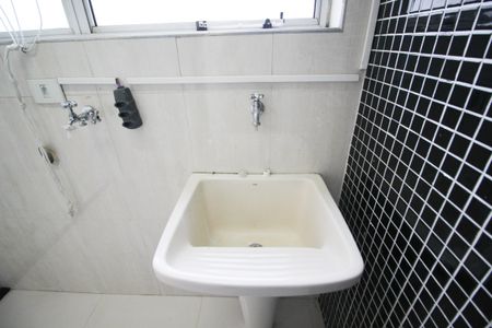 Apartamento para alugar com 60m², 1 quarto e 1 vagaÁrea de Serviço