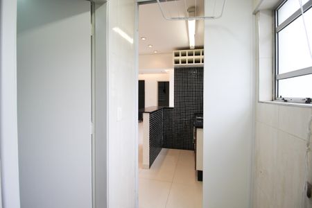 Apartamento para alugar com 60m², 1 quarto e 1 vagaÁrea de Serviço