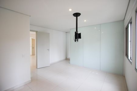 Suíte  de apartamento para alugar com 1 quarto, 60m² em Vila Olímpia, São Paulo