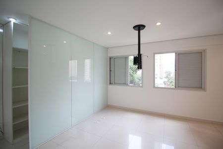 Suíte  de apartamento para alugar com 1 quarto, 60m² em Vila Olímpia, São Paulo