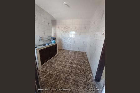 Casa à venda com 3 quartos, 250m² em Pirajá, Belo Horizonte