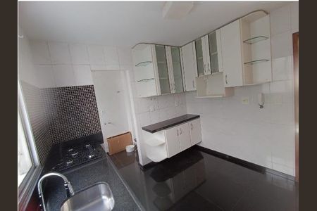 Apartamento à venda com 75m², 3 quartos e 1 vaga