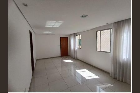 Apartamento à venda com 75m², 3 quartos e 1 vaga