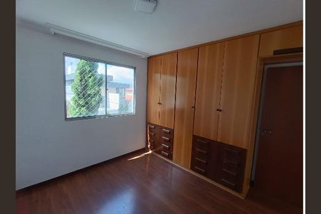 Apartamento à venda com 75m², 3 quartos e 1 vaga