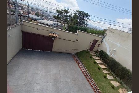 Apartamento à venda com 255m², 4 quartos e 6 vagas