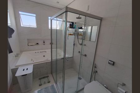 Apartamento à venda com 255m², 4 quartos e 6 vagas