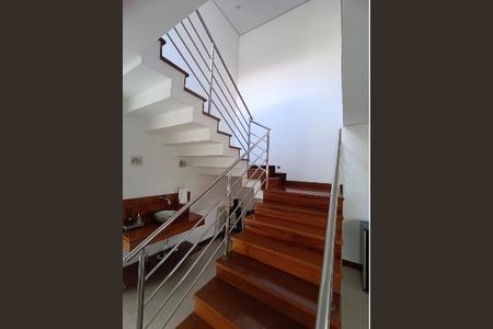 Apartamento à venda com 255m², 4 quartos e 6 vagas