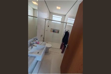 Apartamento à venda com 255m², 4 quartos e 6 vagas