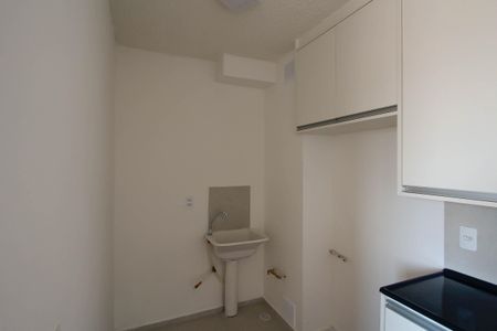Apartamento para alugar com 34m², 2 quartos e sem vagaÁrea de Serviço