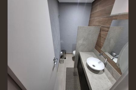 Apartamento à venda com 120m², 2 quartos e sem vagaBanheiros