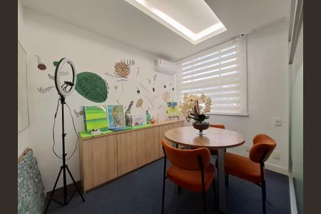 Apartamento à venda com 120m², 2 quartos e sem vagaSala 3