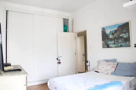 Apartamento à venda com 242m², 3 quartos e 1 vaga