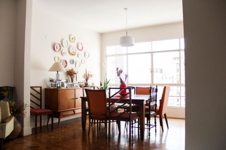 Apartamento à venda com 242m², 3 quartos e 1 vaga