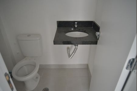 Apartamento à venda com 64m², 3 quartos e 2 vagasBanheiro Social