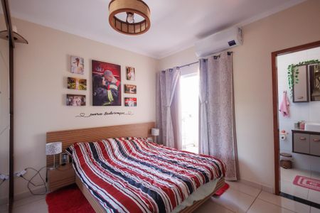 Casa para alugar com 300m², 3 quartos e 2 vagasSuíte 1