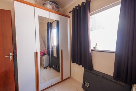 Casa para alugar com 300m², 3 quartos e 2 vagasQuarto