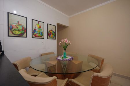 Sala de jantar de casa para alugar com 3 quartos, 300m² em Residencial Estoril, Taubaté