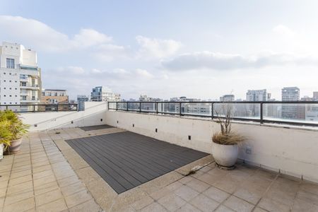 Apartamento à venda com 345m², 3 quartos e 3 vagasPiscina