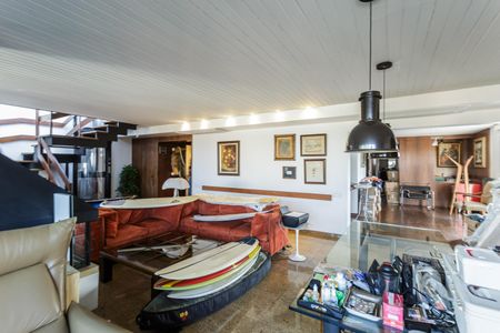 Apartamento à venda com 345m², 3 quartos e 3 vagasSala