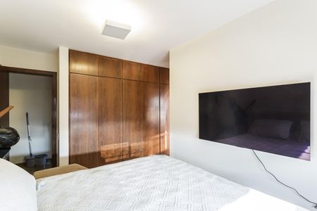 Apartamento à venda com 345m², 3 quartos e 3 vagasSuíte 2