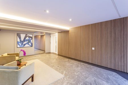 Apartamento à venda com 345m², 3 quartos e 3 vagasHall social