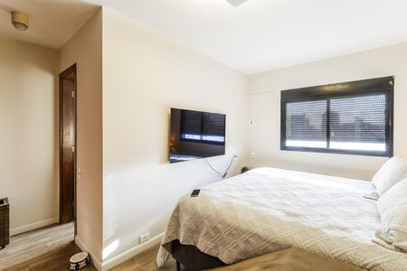 Apartamento à venda com 345m², 3 quartos e 3 vagasSuíte 2