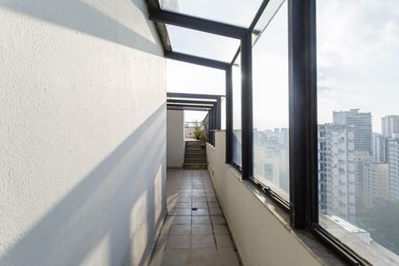 Apartamento à venda com 345m², 3 quartos e 3 vagasCobertura