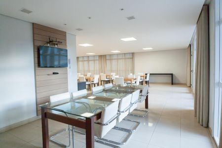 Apartamento à venda com 76m², 2 quartos e sem vagaÁrea comum - Salão de festas