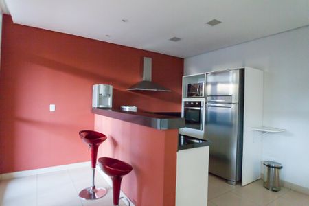 Apartamento à venda com 76m², 2 quartos e sem vagaÁrea comum - Salão de festas