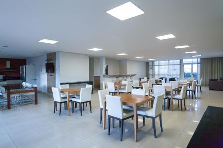 Apartamento à venda com 76m², 2 quartos e sem vagaÁrea comum - Salão de festas