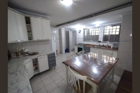 Casa à venda com 141m², 3 quartos e 3 vagasFoto 13