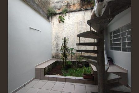 Casa à venda com 141m², 3 quartos e 3 vagasFoto 03