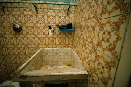 Studio para alugar com 25m², 1 quarto e sem vaga Studio para alugar com 25m², 1 quarto e sem vagaBanheiro