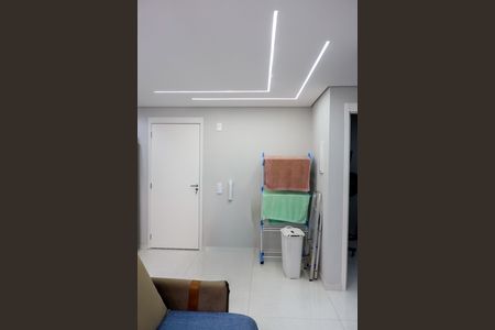 sala de apartamento à venda com 2 quartos, 42m² em Metalúrgicos, Osasco