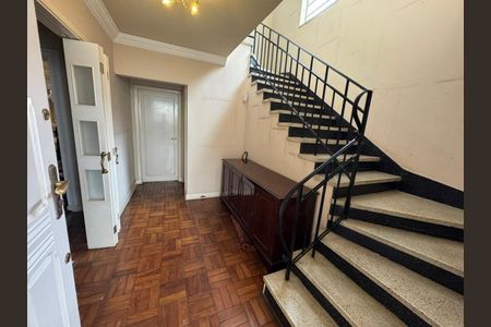 Foto 01 de casa para alugar com 4 quartos, 400m² em Planalto Paulista, São Paulo