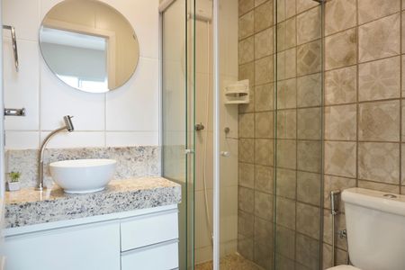 Apartamento para alugar com 72m², 3 quartos e 2 vagasSuíte- Banheiro 