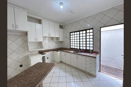 Casa para alugar com 160m², 4 quartos e 3 vagasCozinha