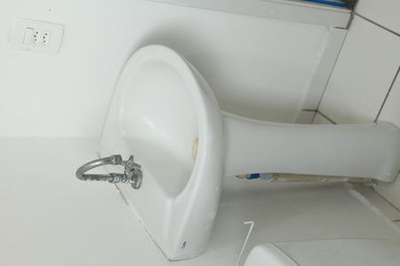 Apartamento para alugar com 56m², 2 quartos e 1 vagaBanheiro - torneira