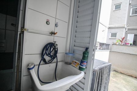 Apartamento para alugar com 56m², 2 quartos e 1 vagaÁrea de Serviço