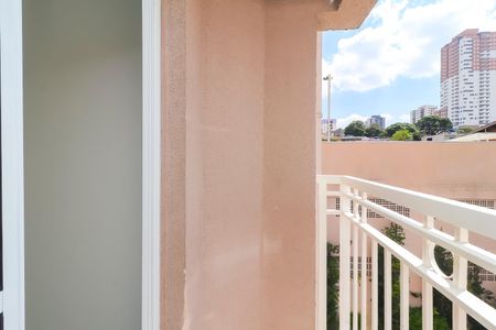 Varanda da Sala de apartamento à venda com 2 quartos, 46m² em Vila Carmosina, São Paulo