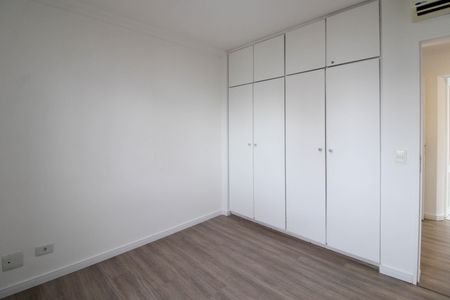 Apartamento à venda com 139m², 4 quartos e 2 vagasQuarto 1