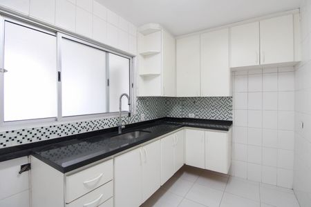 Apartamento à venda com 139m², 4 quartos e 2 vagasCozinha 