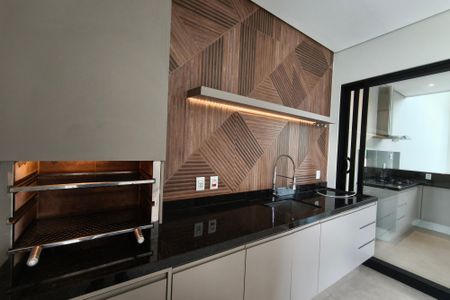 Casa de condomínio para alugar com 210m², 4 quartos e 4 vagas Casa de condomínio para alugar com 210m², 4 quartos e 4 vagasÁrea de Serviço