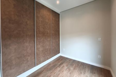 Casa de condomínio para alugar com 210m², 4 quartos e 4 vagas Casa de condomínio para alugar com 210m², 4 quartos e 4 vagasQuarto Suíte 3