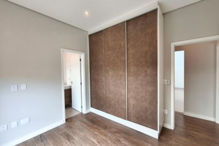 Casa de condomínio para alugar com 210m², 4 quartos e 4 vagas Casa de condomínio para alugar com 210m², 4 quartos e 4 vagasQuarto Suíte 2