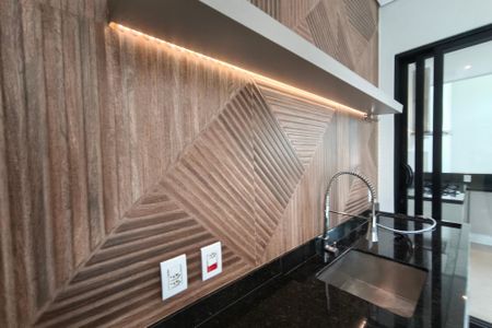 Casa de condomínio para alugar com 210m², 4 quartos e 4 vagas Casa de condomínio para alugar com 210m², 4 quartos e 4 vagasÁrea de Serviço