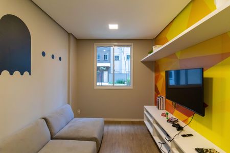 Apartamento à venda com 40m², 2 quartos e sem vaga Apartamento à venda com 40m², 2 quartos e sem vagaSala de Jogos