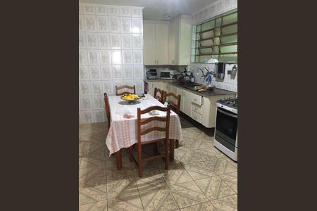 Cozinha de casa à venda com 3 quartos, 212m² em Vila Ede, São Paulo